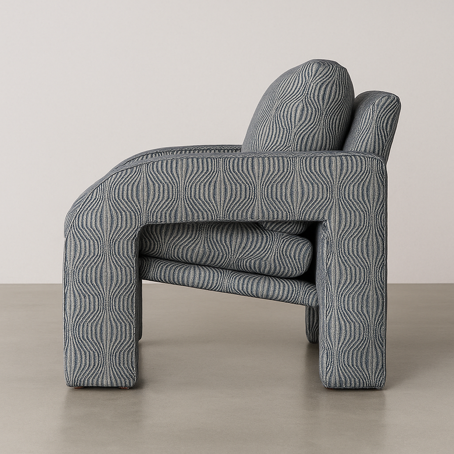 Alta Club Chair