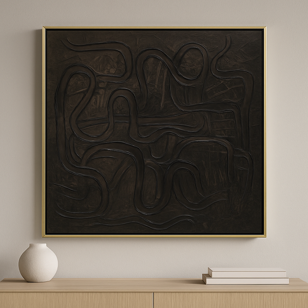 Labyrinth in Shadow
