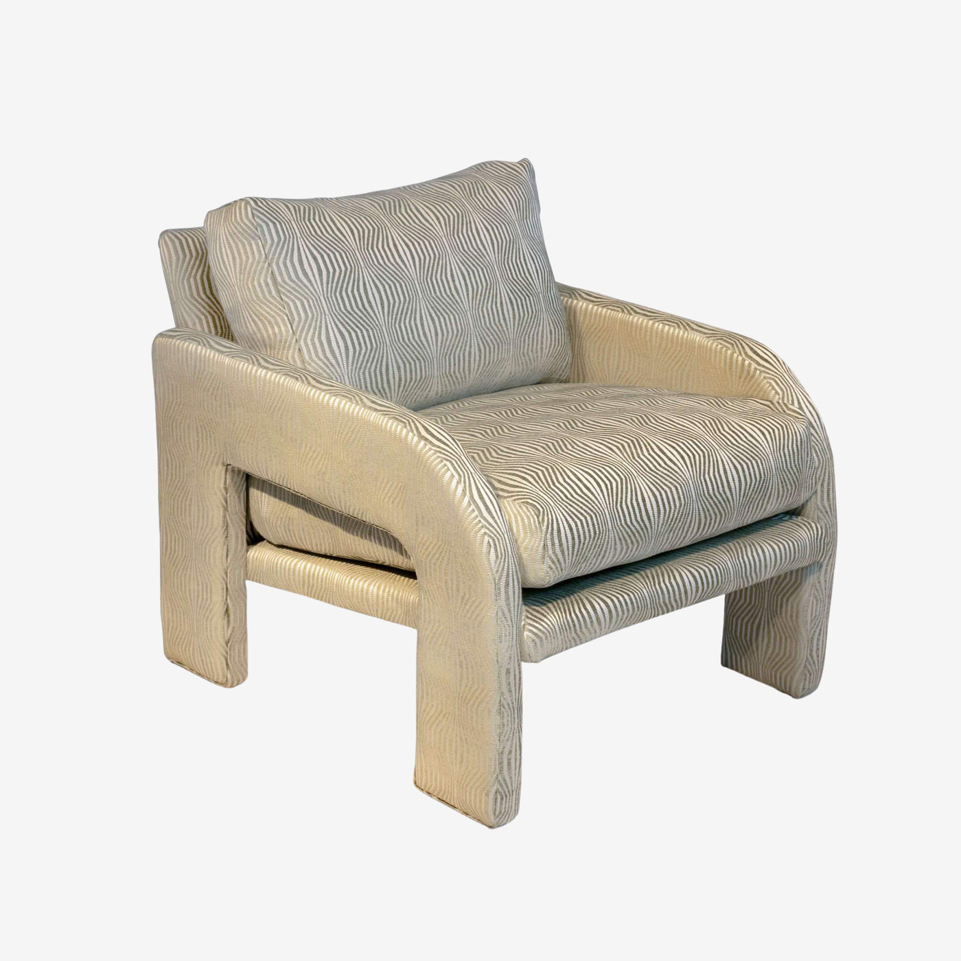 Alta Club Chair
