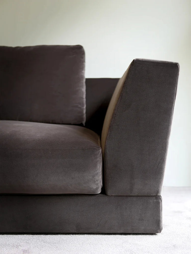 Aquabella Club Sectional