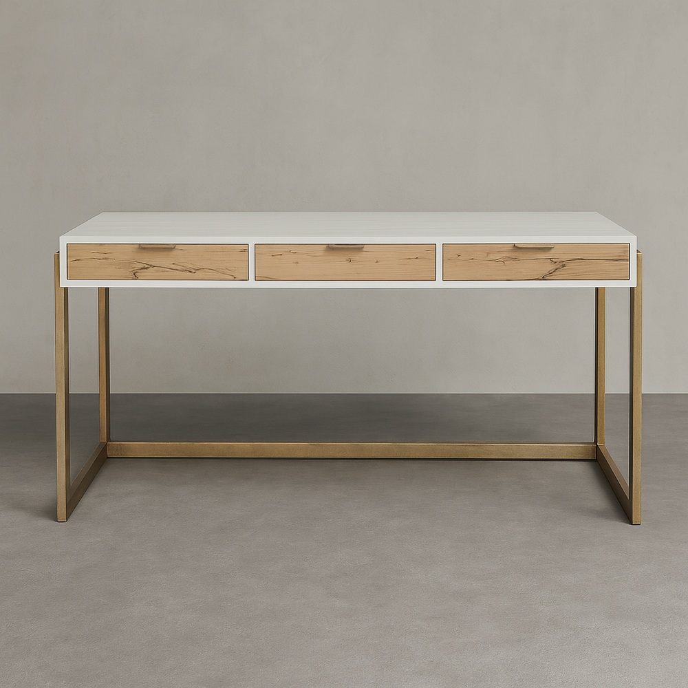 Aud Desk