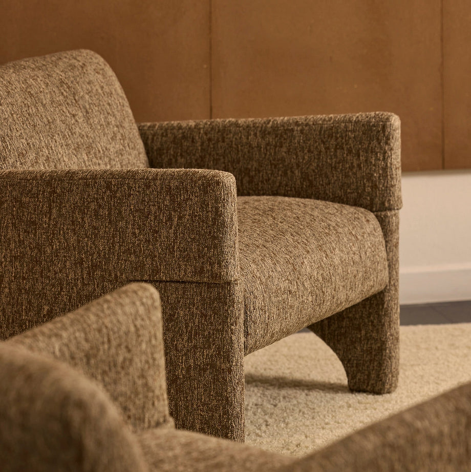 Tio Armchair