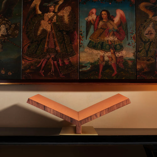 Collector Bookstand - Camel