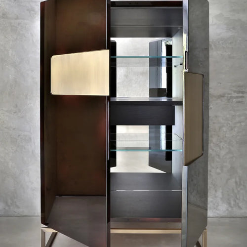 Giorgio Cabinet