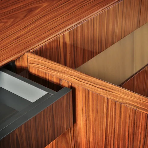 Giorgio Cabinet