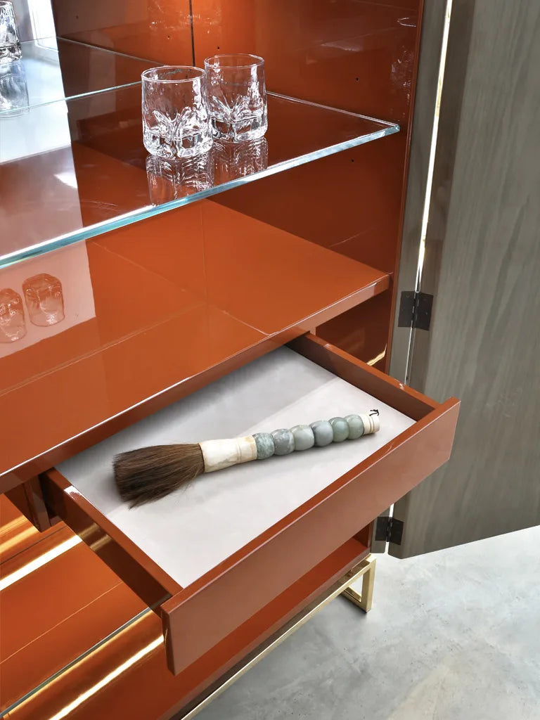 Giorgio Cabinet