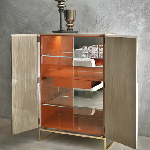 Giorgio Cabinet