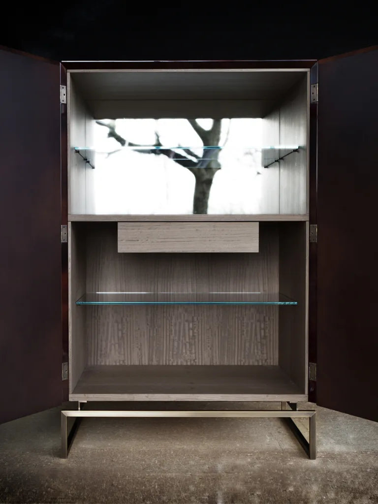 Giorgio Cabinet