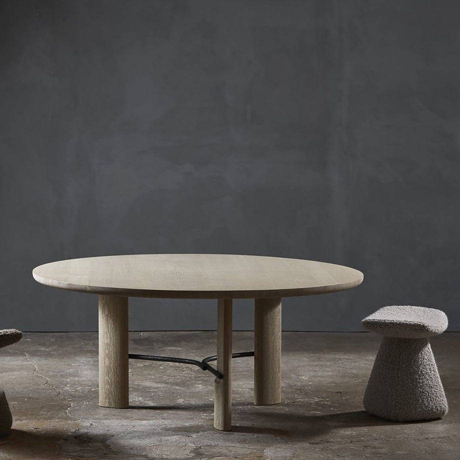 Hub Dining Table