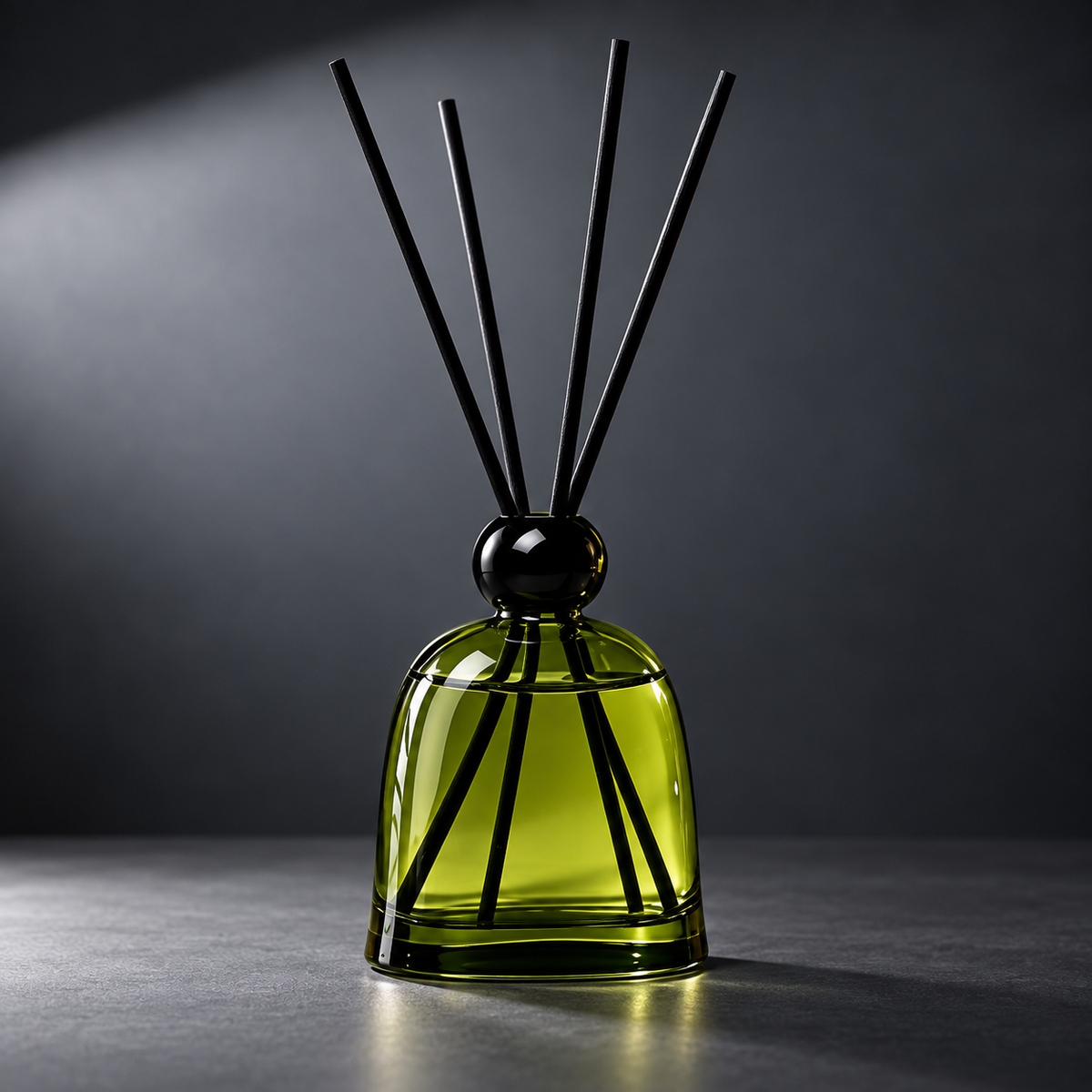 Diffuser with Reeds