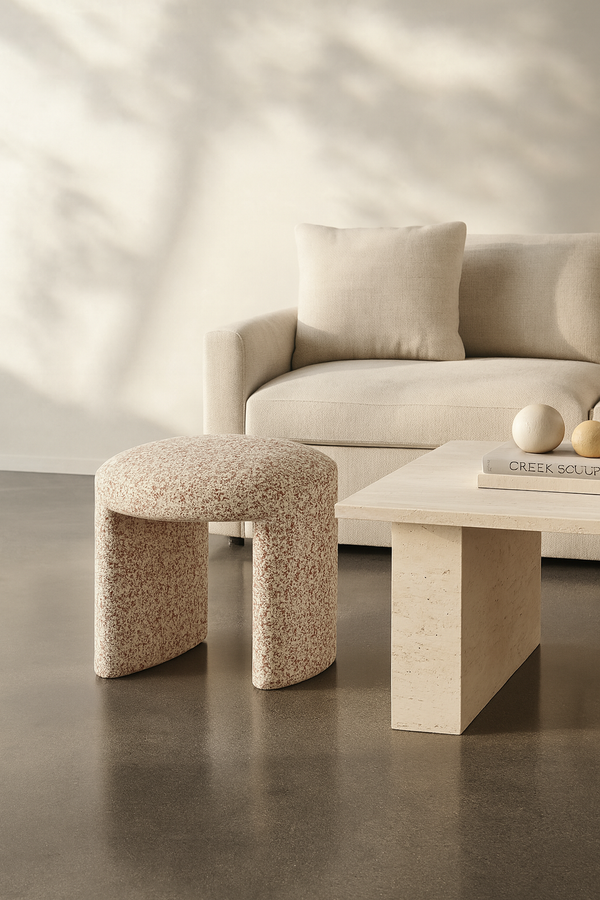 Mia Stool