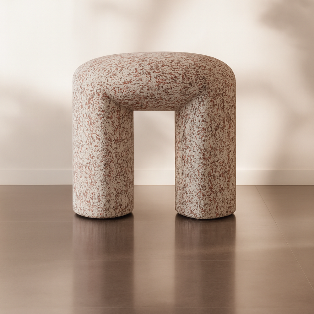 Mia Stool