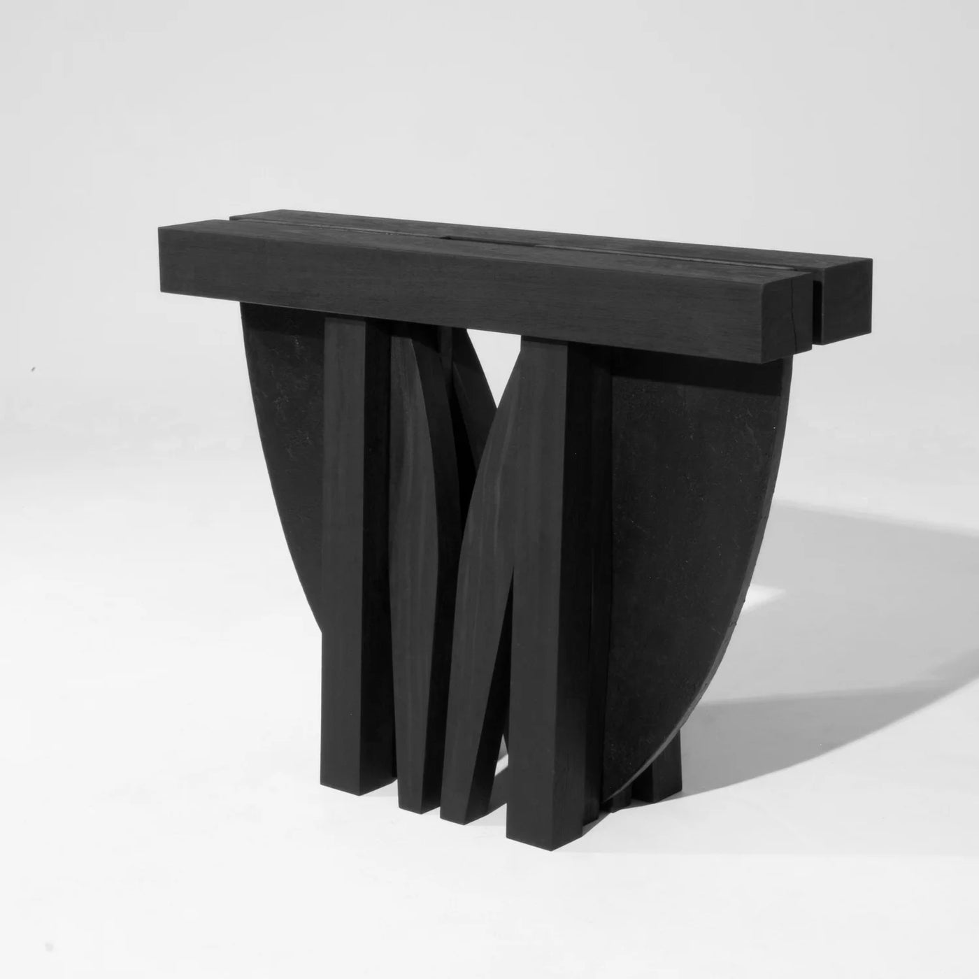 Umbo Hallway Table