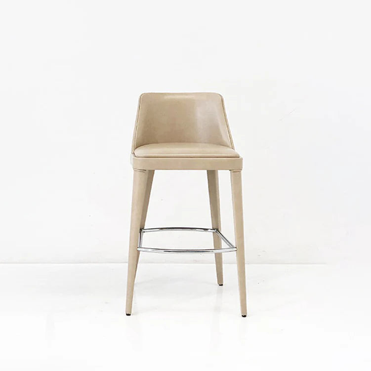 Lola Barstool