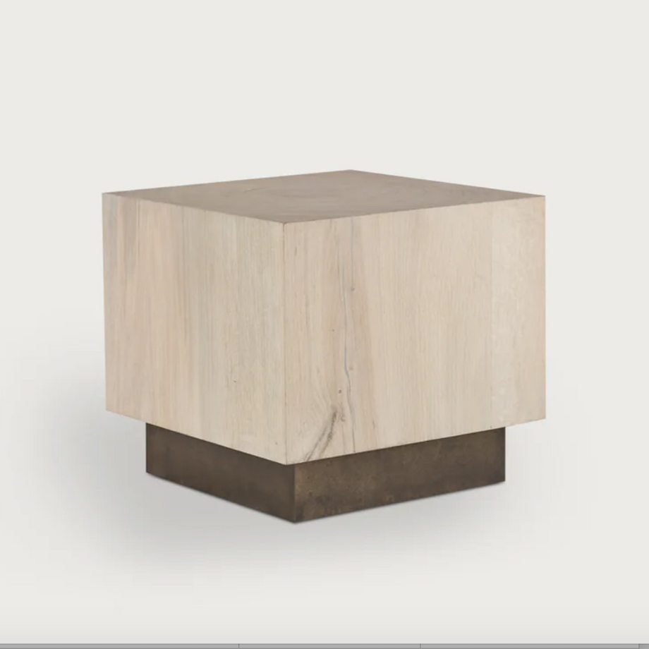 Tacto Side Table