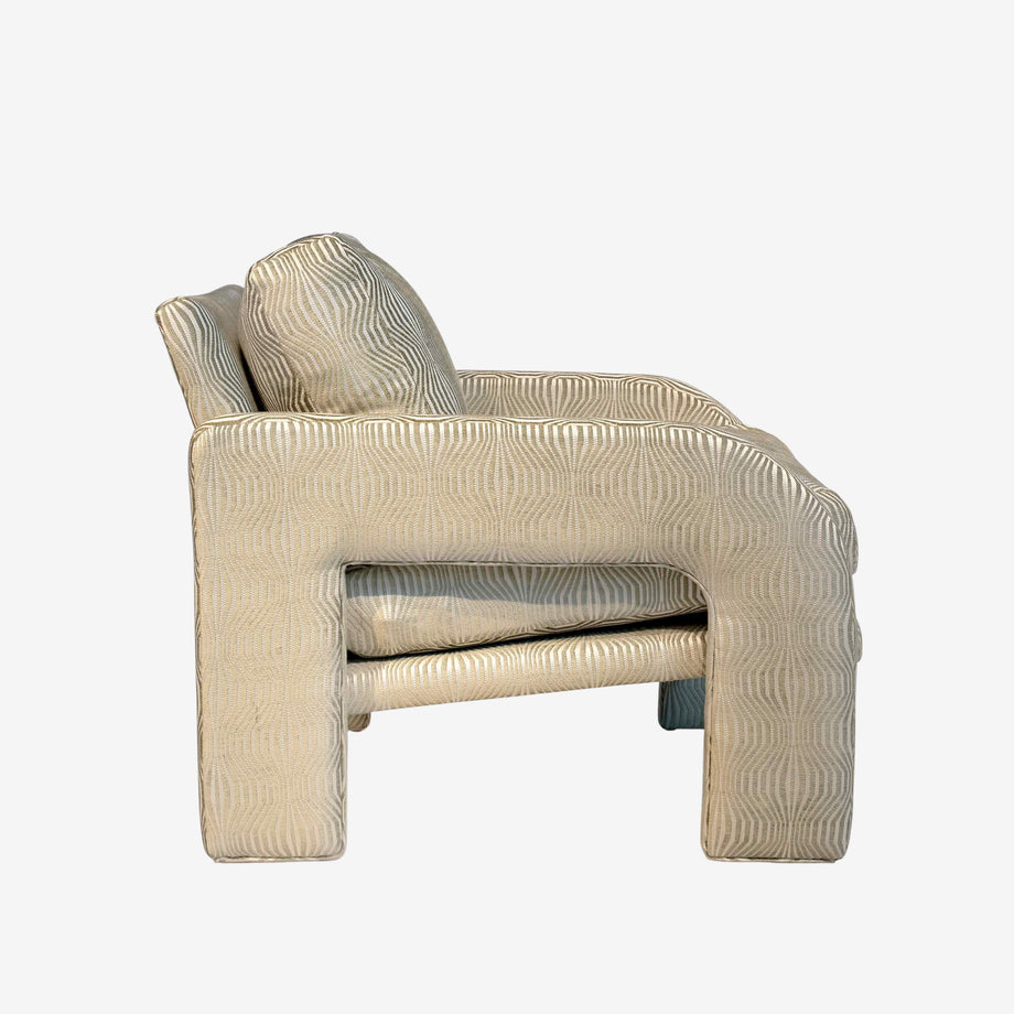Alta Club Chair