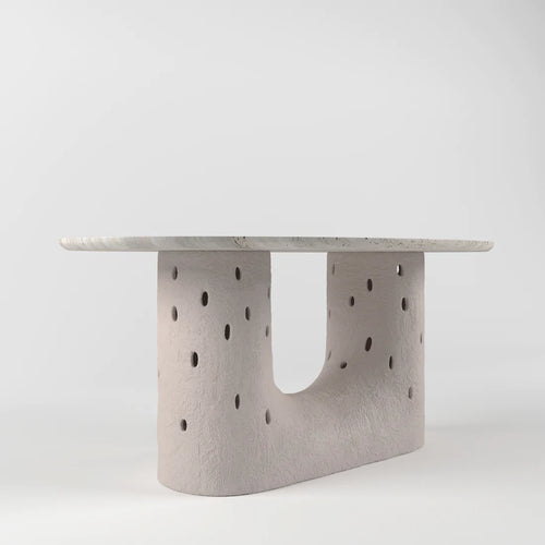 Ztista Oval Table