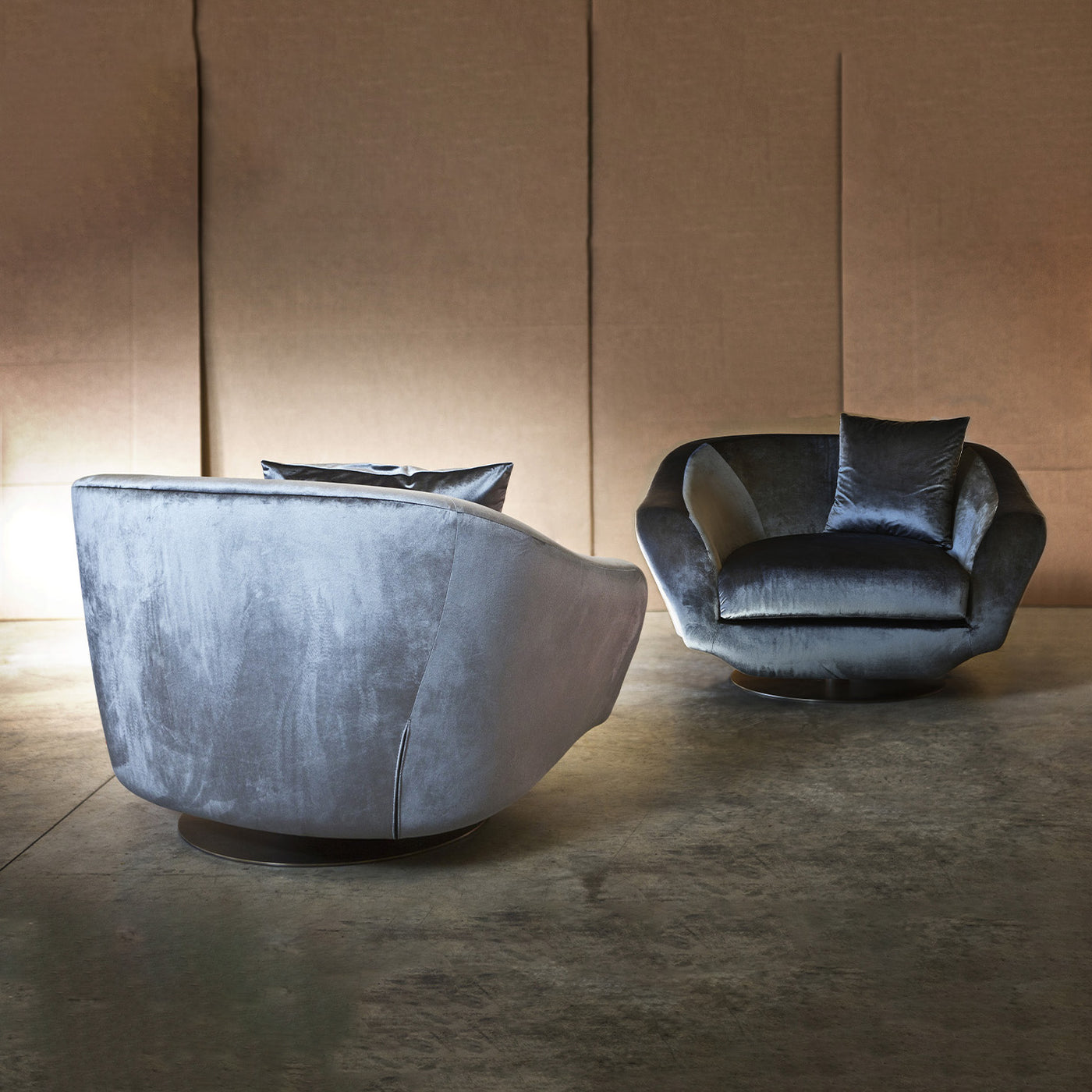 Grande Arm Chair by Casa Casati Modern Relik