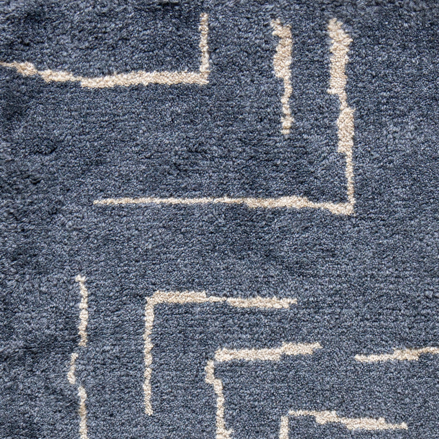 color - Black/Jute